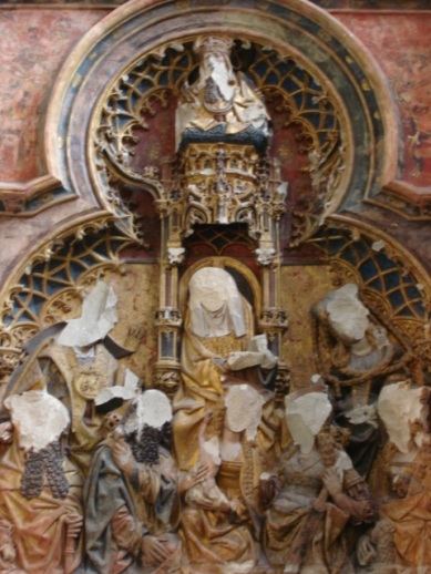 Fig 13. Retábulo do altar da capela Jan van Arkel. Catedral de Utrecht. Descoberta por detrás de uma parede de gesso em 1919. Datada do séc. XV, foi desfigurado em 1572 durante a Reforma .